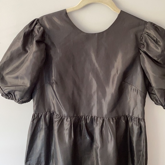 Milk It Black Puff Sleeve Taffeta Open Back Maxi Dress - Picture 5 of 12